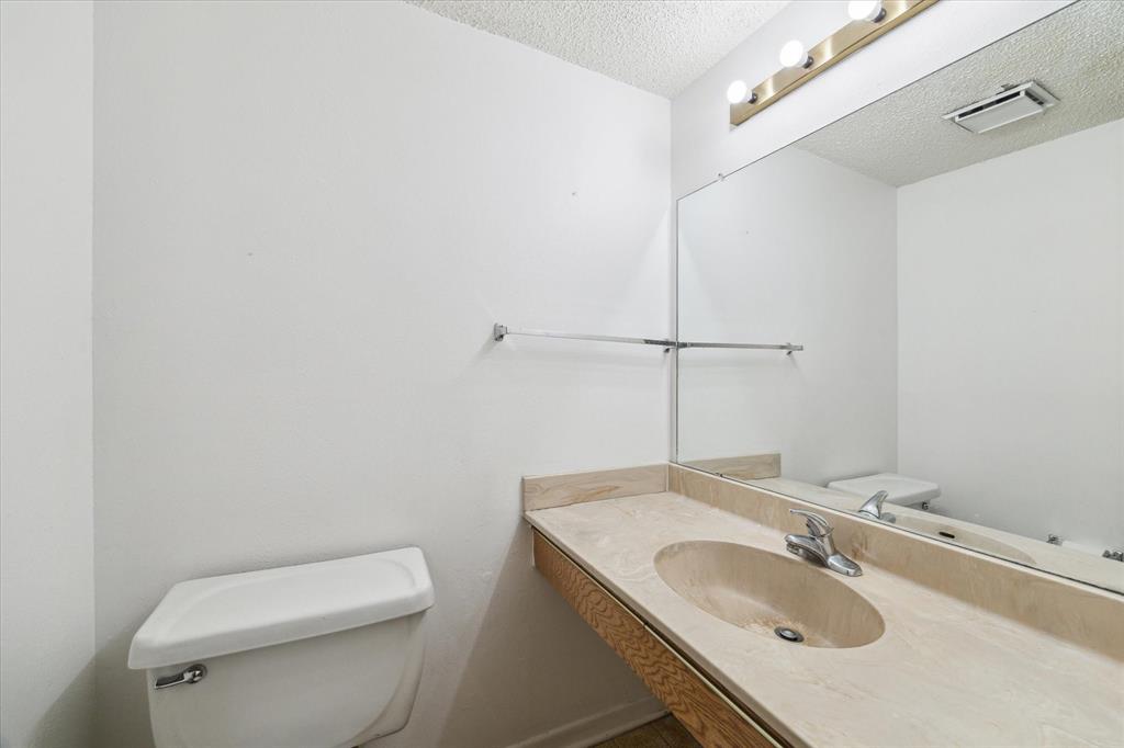 2909 Elm Grove Court, Houston, Texas image 8