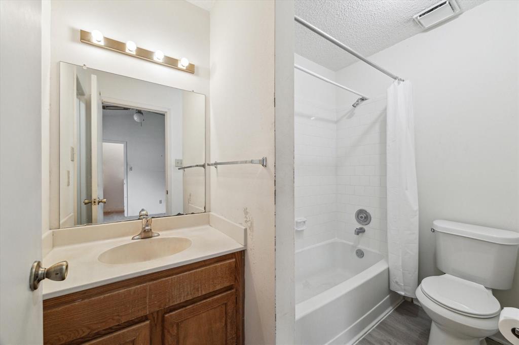 2909 Elm Grove Court, Houston, Texas image 11