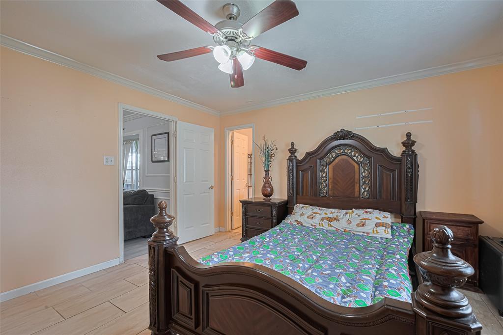 1219 Castle Glen Drive, Houston, Texas image 20