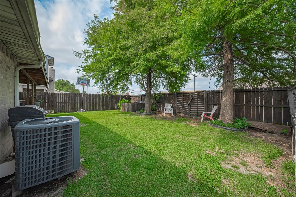 1219 Castle Glen Drive, Houston, Texas image 34