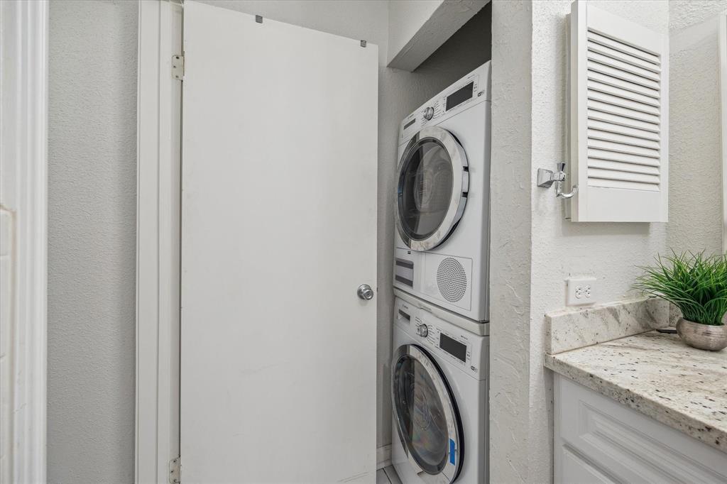 2400 N Braeswood Boulevard #233, Houston, Texas image 10