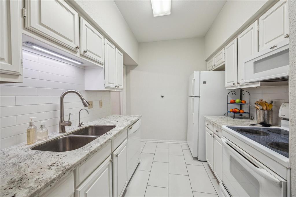 2400 N Braeswood Boulevard #233, Houston, Texas image 2