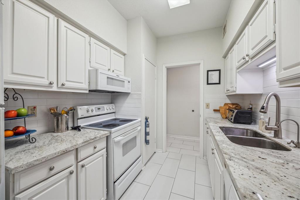 2400 N Braeswood Boulevard #233, Houston, Texas image 1