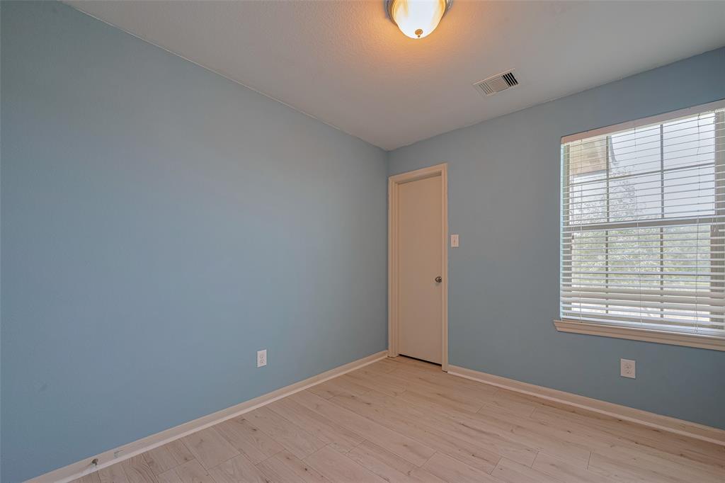 715 Fallow Lane, Alvin, Texas image 19