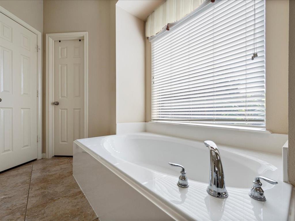 13106 Orchard Stables Drive, Richmond, Texas image 17