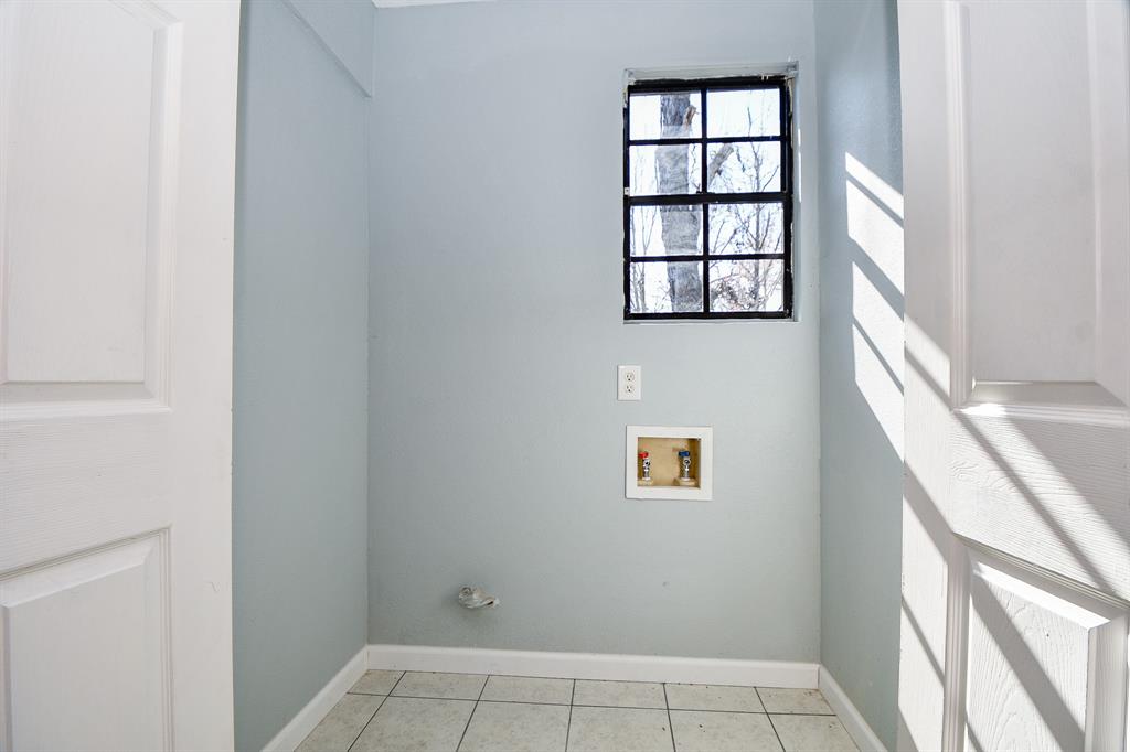 5907 Nancy Ann Street, Houston, Texas image 35
