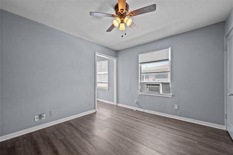 Photo of 1919 Mcduffie St #2, Houston, TX 77019 (MLS # 83821994)