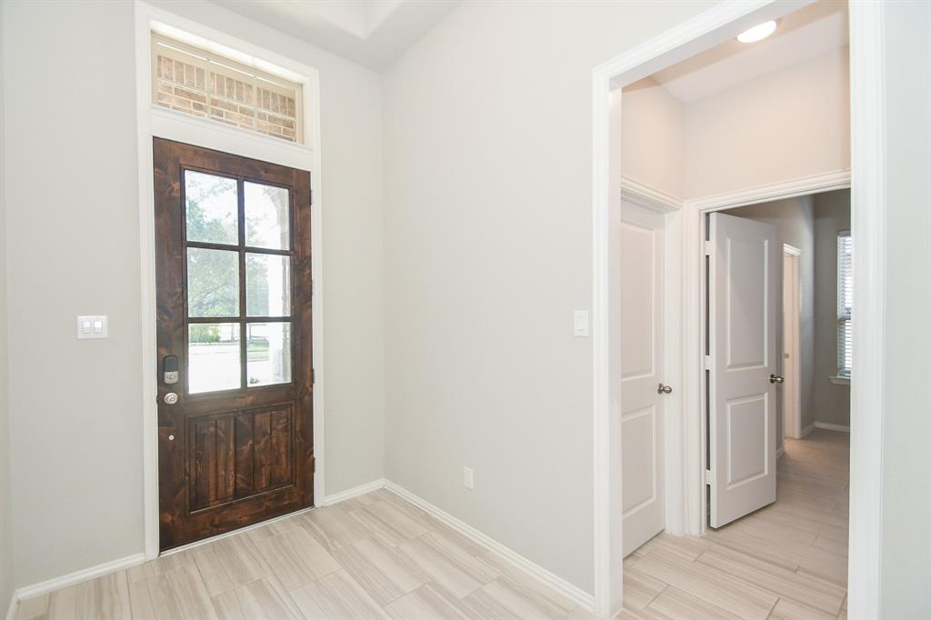 30518 Night Heron Lane