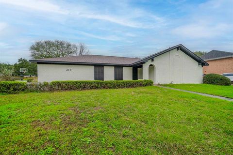 A home in Sealy