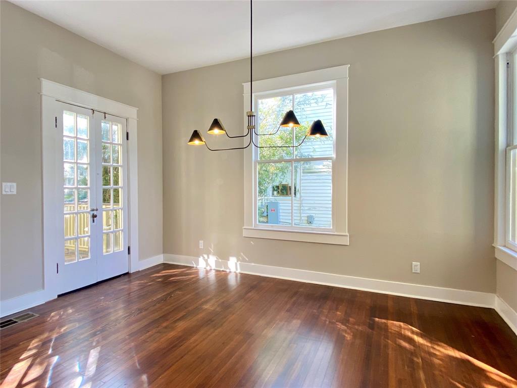 1310 Rosenberg Street, Galveston, Texas image 9