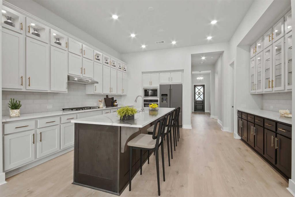 15610 Broadway Bend Drive, Conroe, Texas image 2