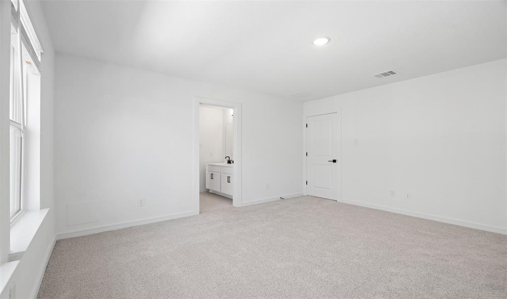303 Cobb Court, Sealy, Texas image 13