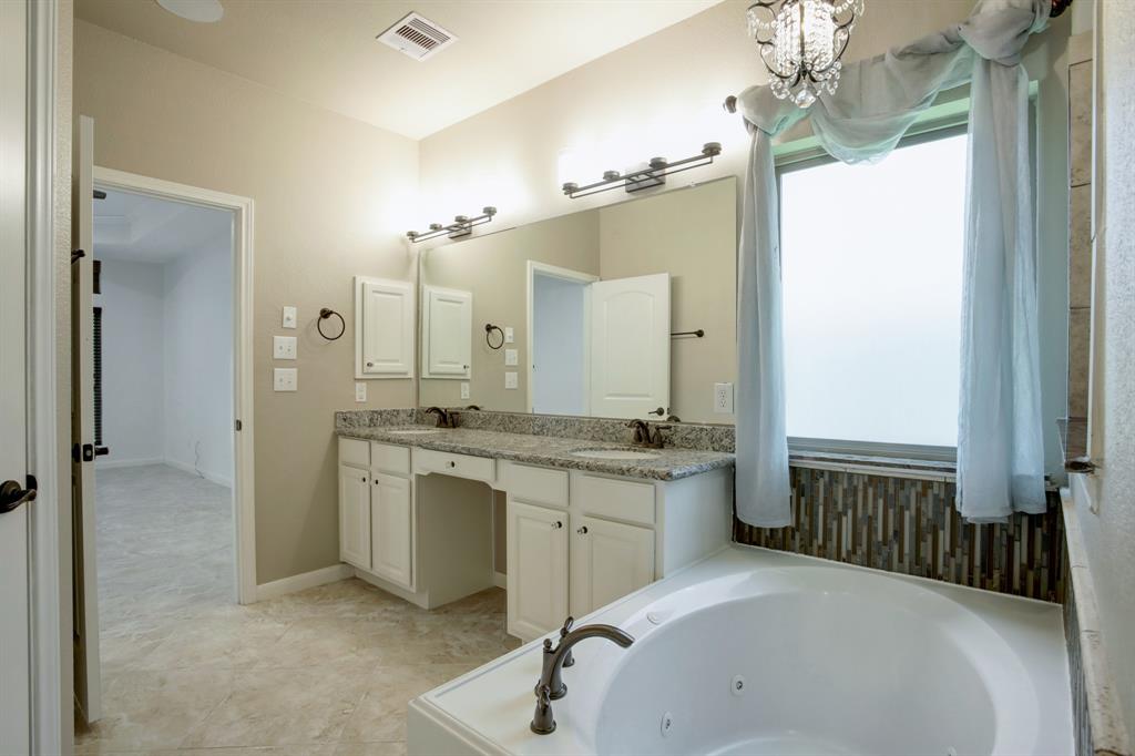 3541 Firenze Drive, Friendswood, Texas image 14