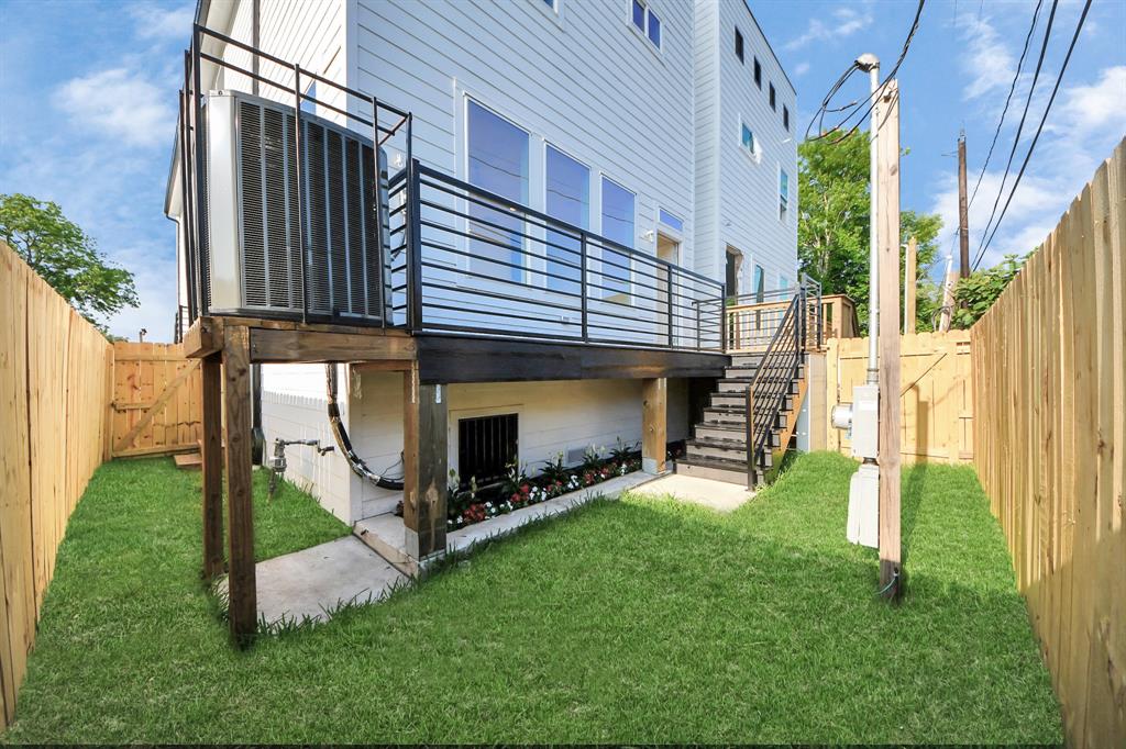 5325 Rue Street, Houston, Texas image 19