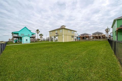 A home in Crystal Beach