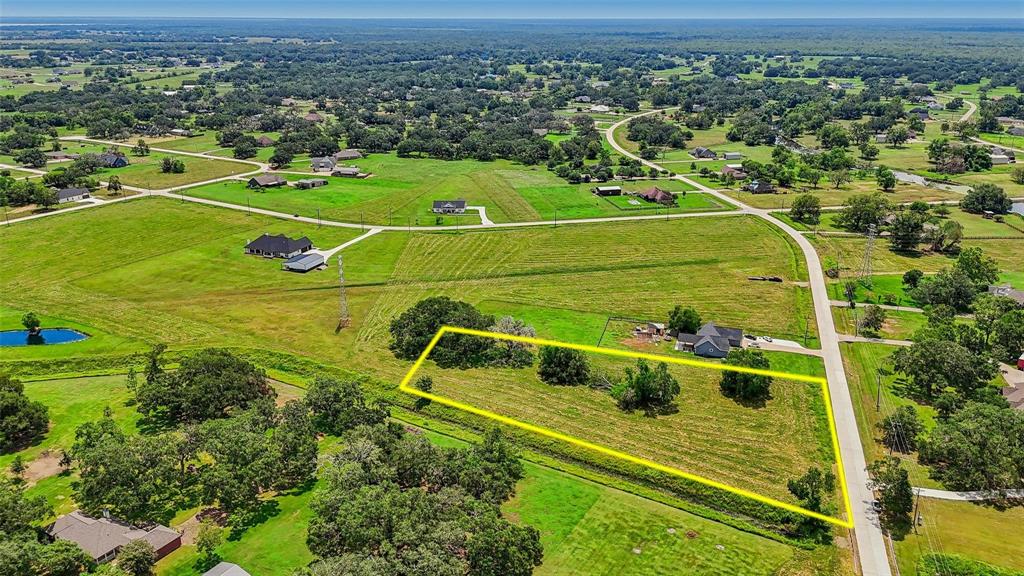 607 Winchester Trail
