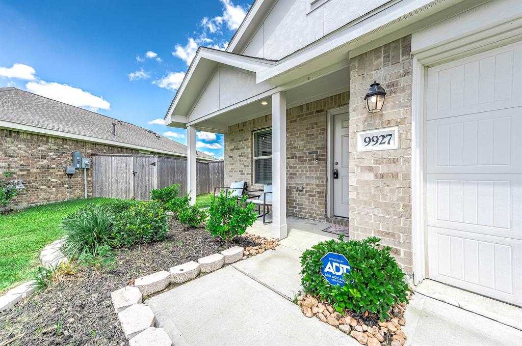 9927 Archdale Spring Drive