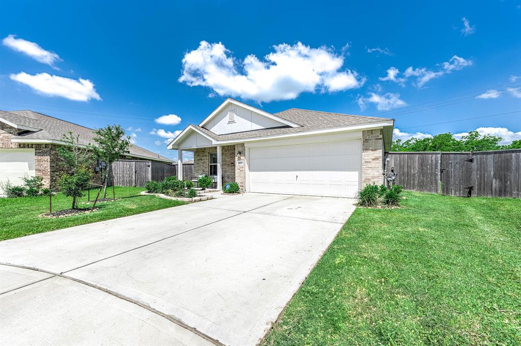 9927 Archdale Spring Drive