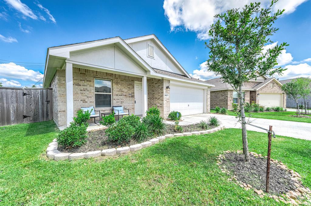 9927 Archdale Spring Drive