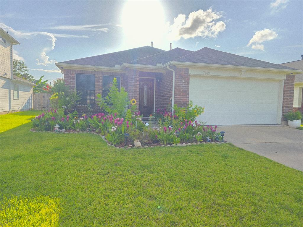 7619 Thicket Trace Court