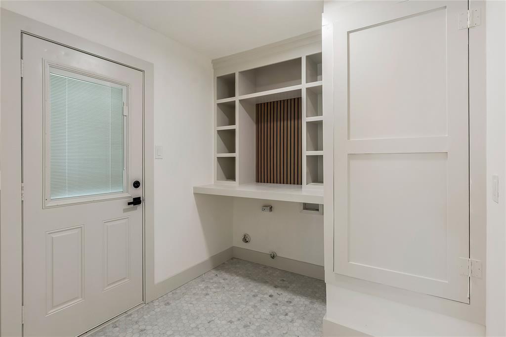 1914 Eagle Falls Street, Houston, Texas image 38