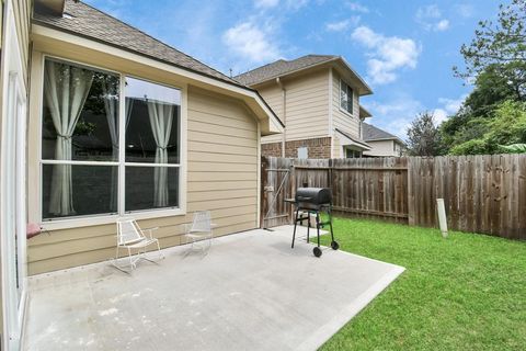 Single Family Residence in Houston TX 9439 Southpoint Wind Lane Lane 38.jpg