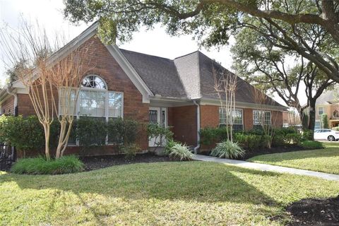 Single Family Residence in Houston TX 14219 Owens Road 2.jpg