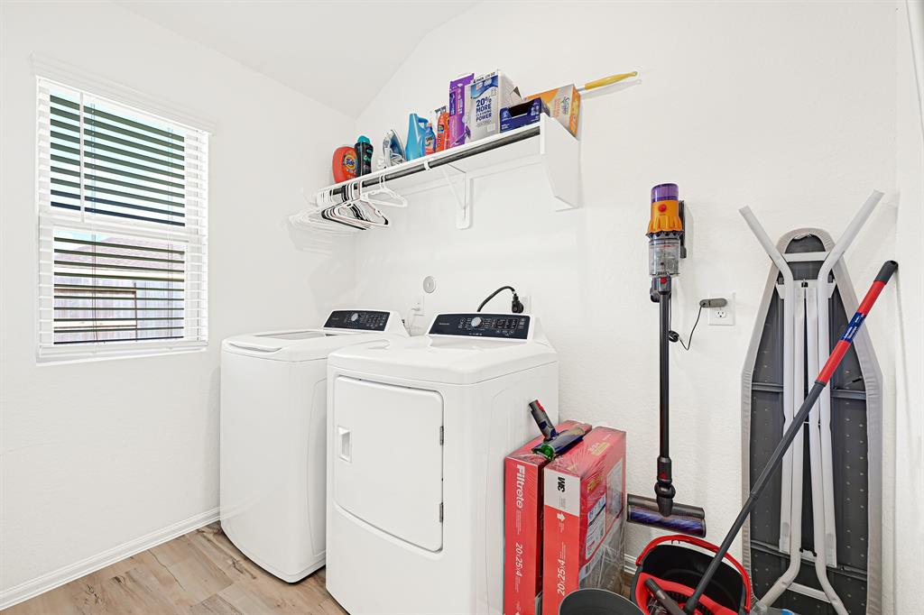 4307 Mulberry Sage Drive, Baytown, Texas image 15
