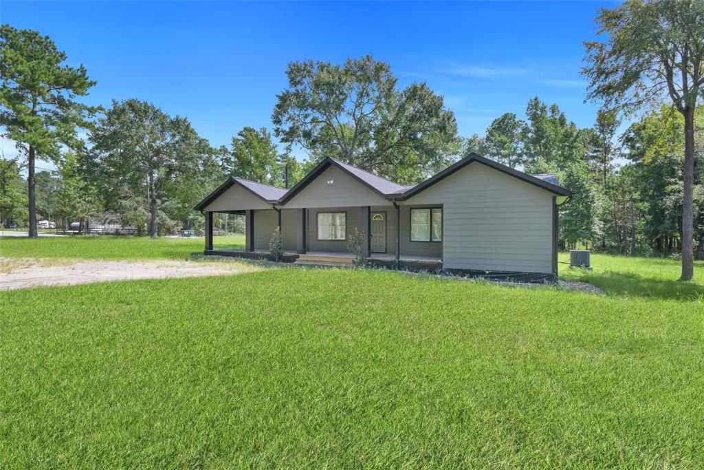 203 Hall Drive, Montgomery, Texas image 5