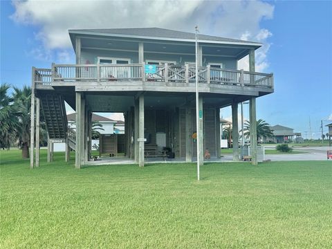 A home in Crystal Beach