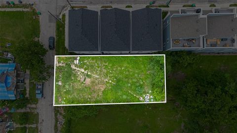 Photo of 3016 Mcilhenny Street, Houston, TX 77004 (MLS # 28236567) Photo of 3016 Mcilhenny Street, Houston, TX 77004 (MLS # 28236567)