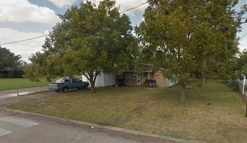 221 E Vaughn Lane, Deer Park, Texas image 1