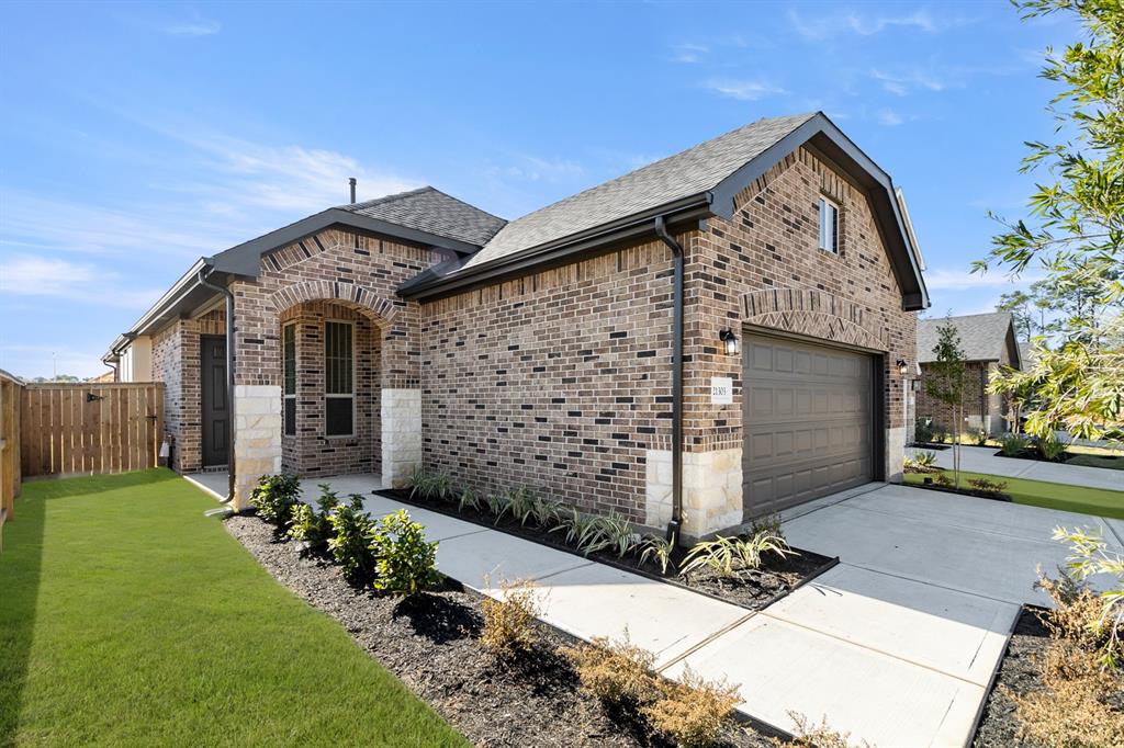 21303 Catelonia Yew Court, Tomball, Texas image 2