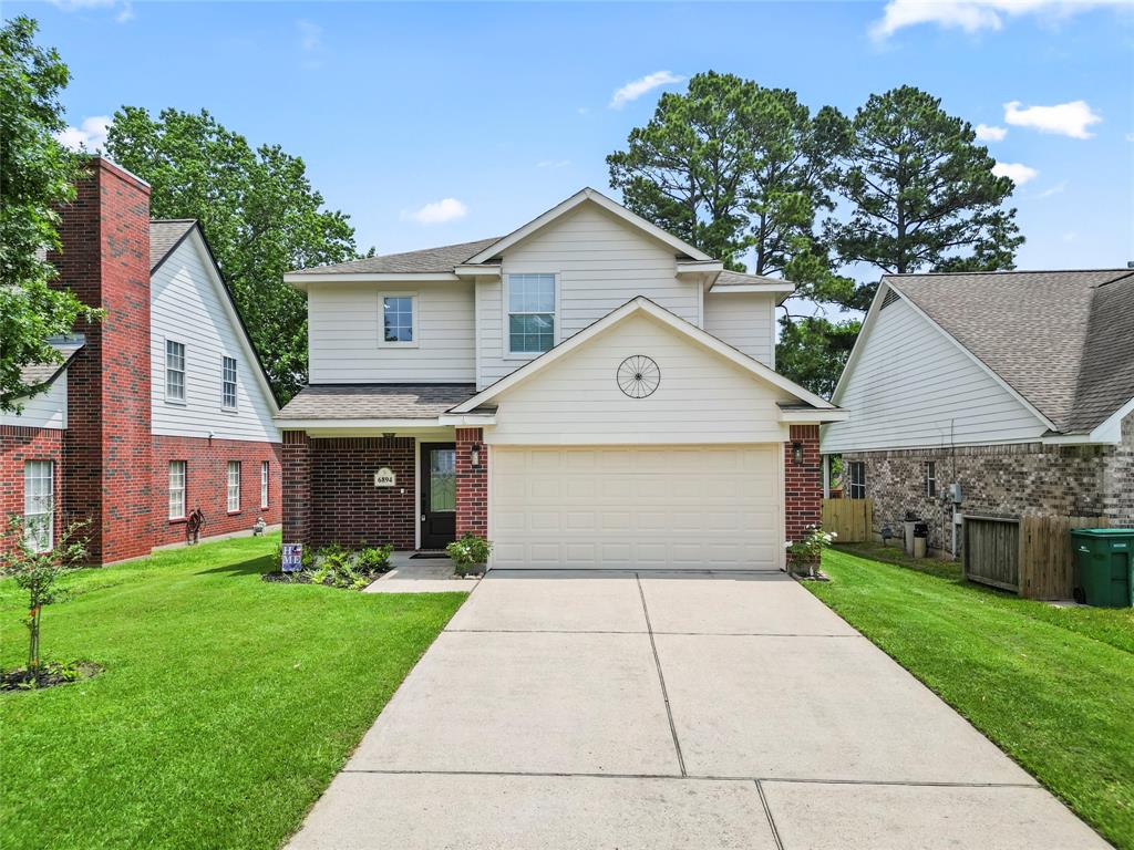 6894 Stillwater Drive, Willis, Texas image 1