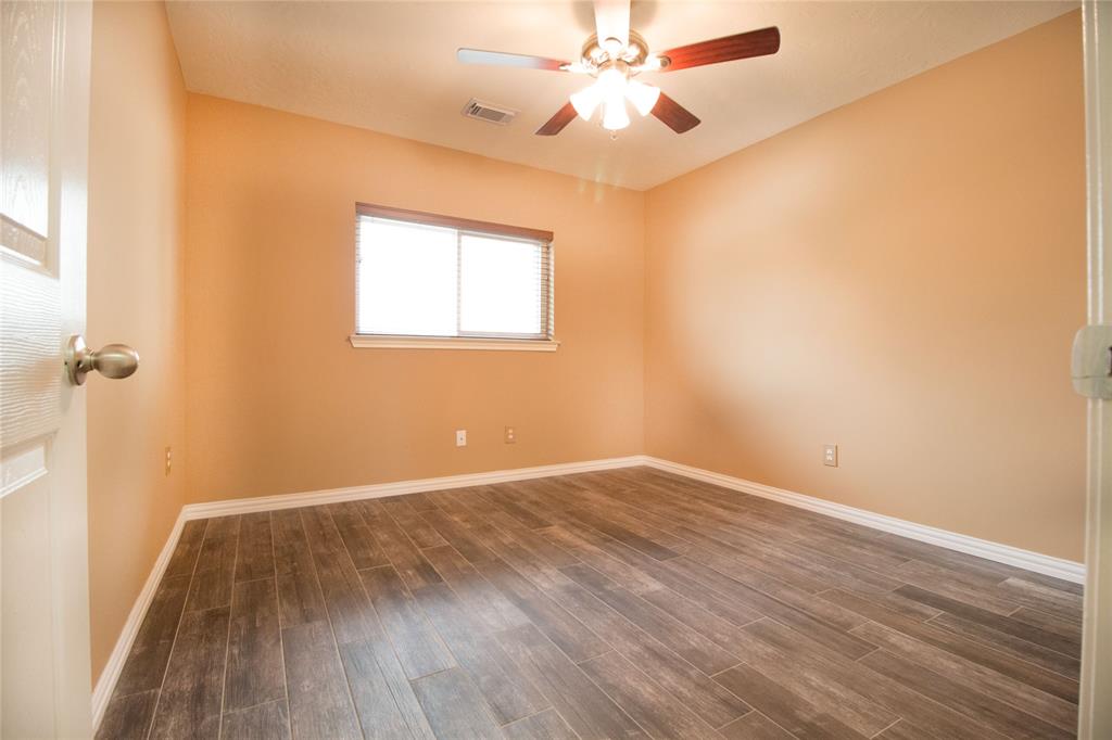 4826 Glenpark Drive Dr, La Porte, Texas image 19