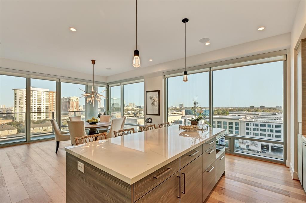2047 Westcreek Lane #1004, Houston, Texas image 13