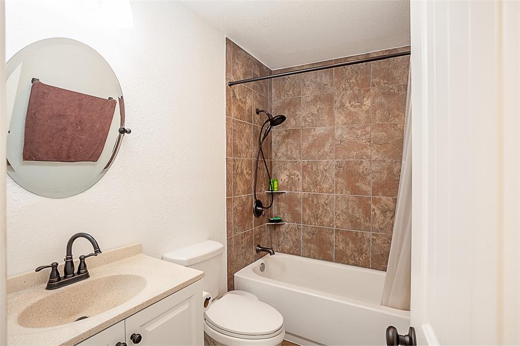 940 W Buccaneer Drive, Winnie, Texas image 12