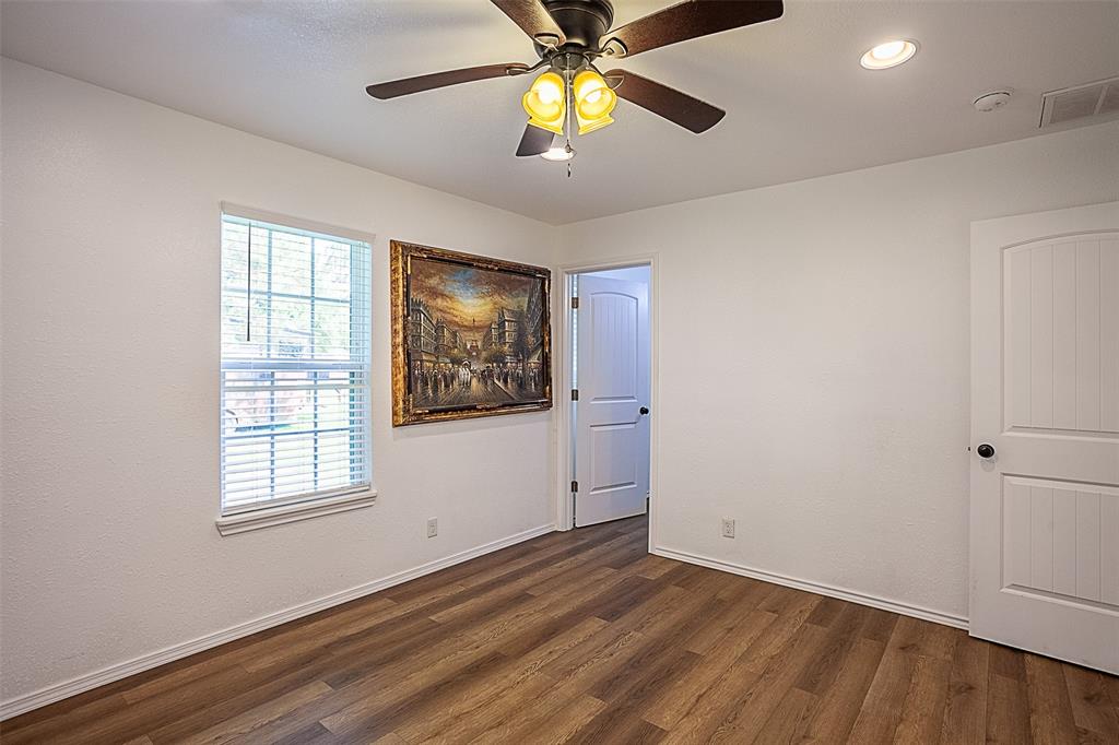 940 W Buccaneer Drive, Winnie, Texas image 15