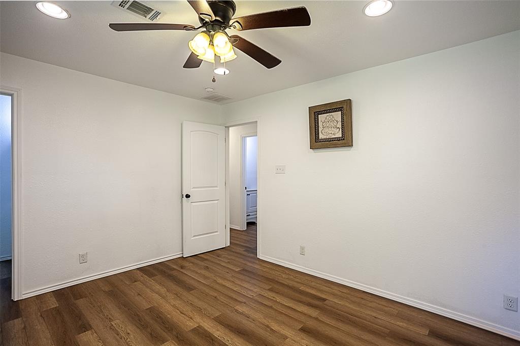 940 W Buccaneer Drive, Winnie, Texas image 16