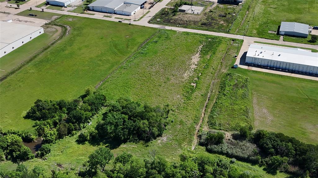 1901 Jack Mckay Boulevard, Ennis, Texas image 4