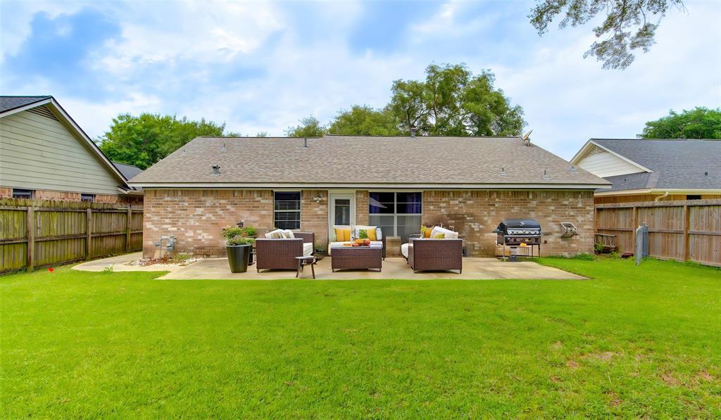 3711 Clover Meadows Street, Pasadena, Texas image 24