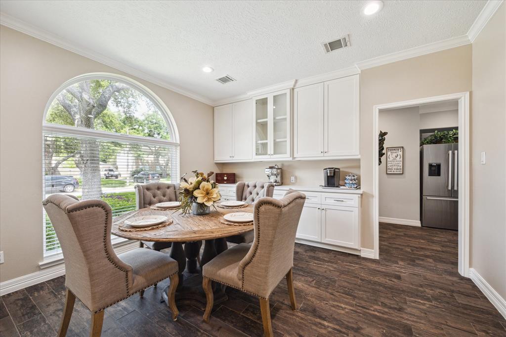 1240 Mossy Oak Drive