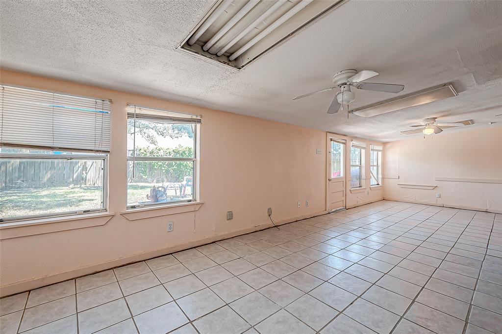 11014 Broken Sky Drive, Houston, Texas image 25