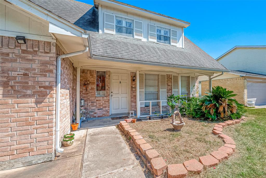 11014 Broken Sky Drive, Houston, Texas image 3