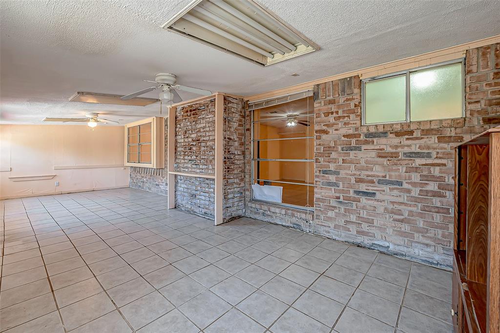 11014 Broken Sky Drive, Houston, Texas image 24