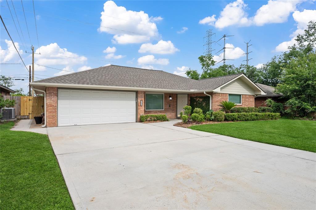 1506 Foxwood Road, Houston, Texas image 2