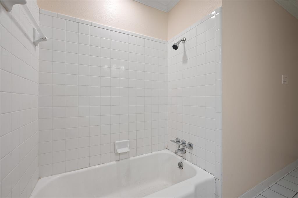 1506 Foxwood Road, Houston, Texas image 31