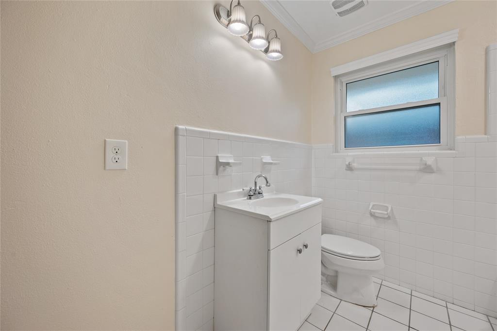 1506 Foxwood Road, Houston, Texas image 30