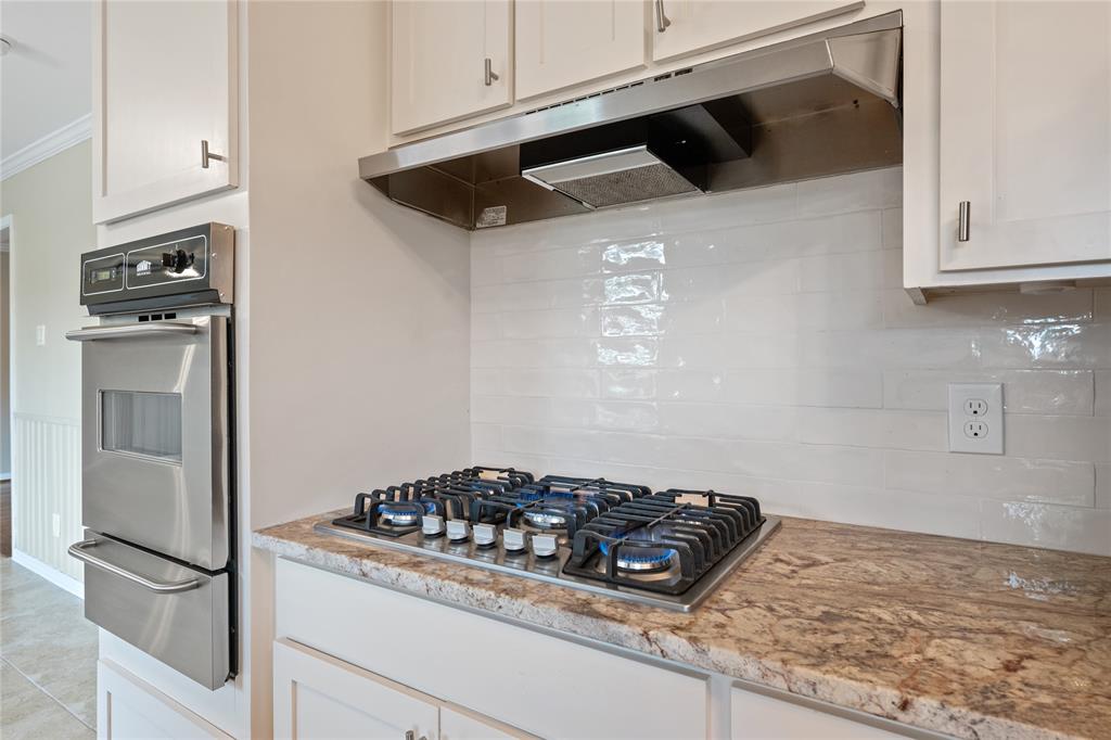 1506 Foxwood Road, Houston, Texas image 10