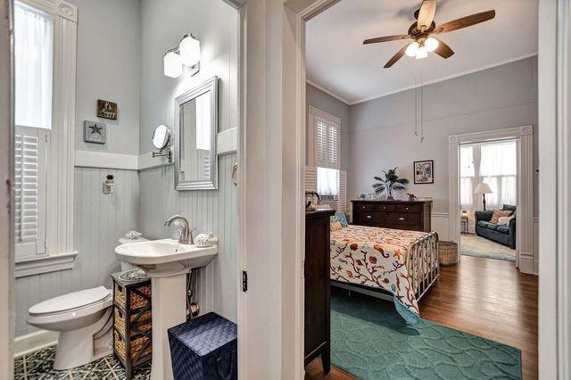 1606 Avenue L, Galveston, Texas image 12